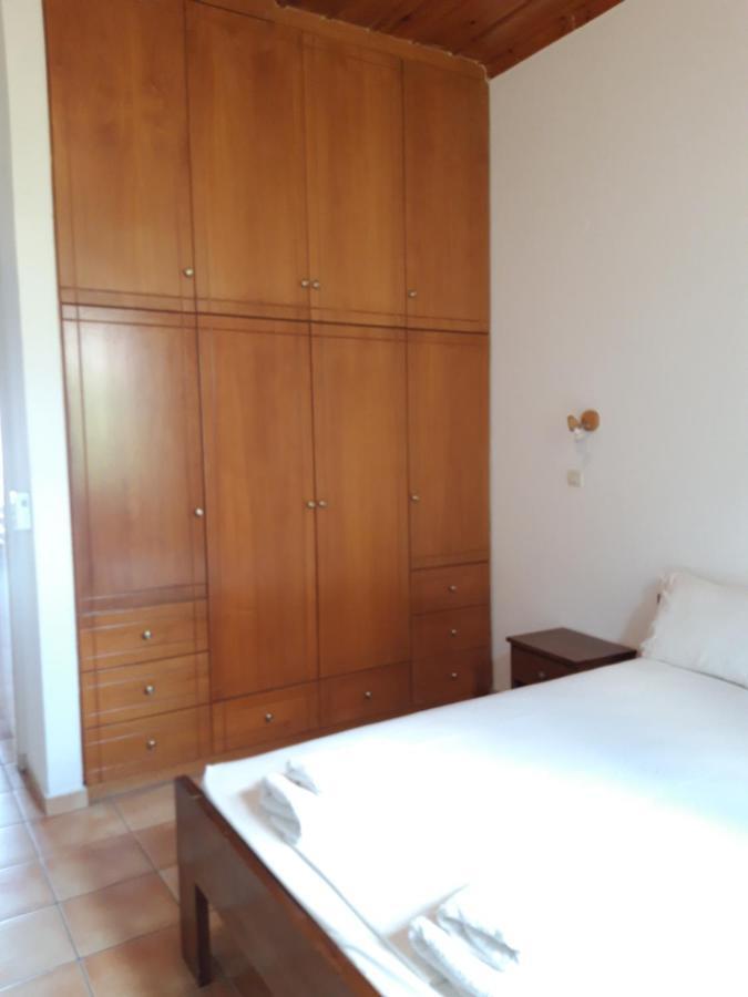 Skardamoula'S Studios And Apartments, 2 Kardamýli Eksteriør bilde